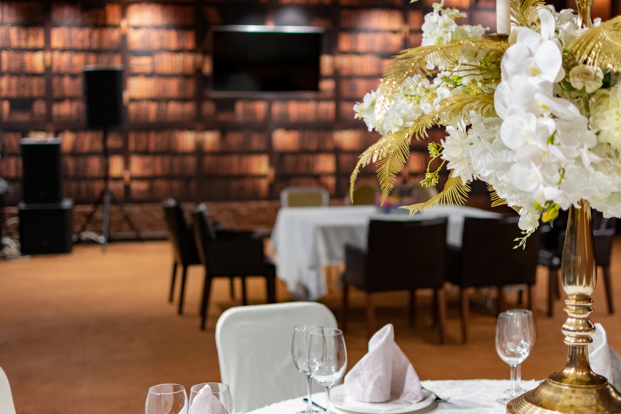 Библиотека